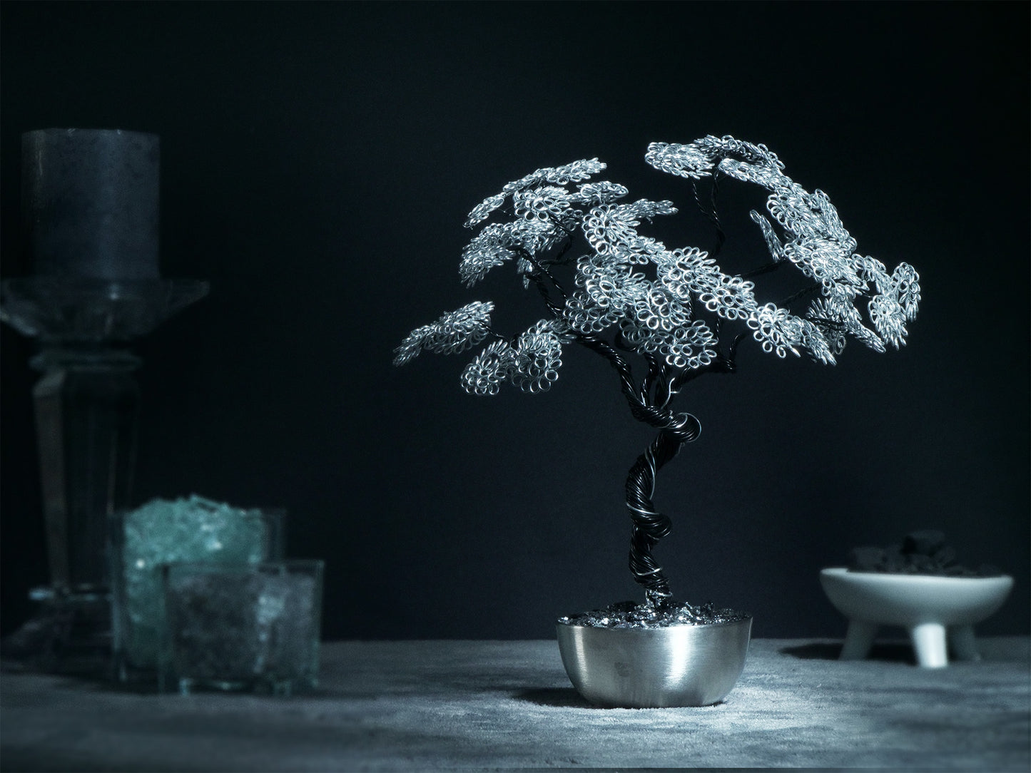 Sculpture d'arbre en fil de cristal