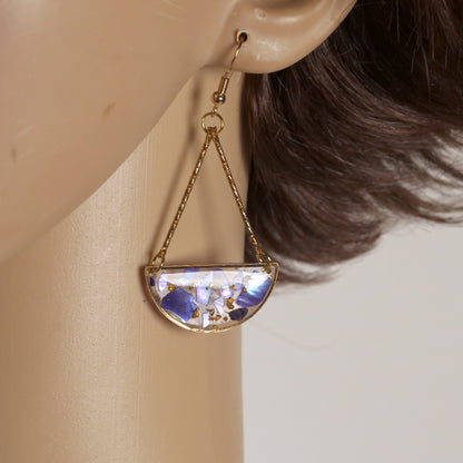 Boucles d'oreilles pendantes géométriques en résine d'améthyste