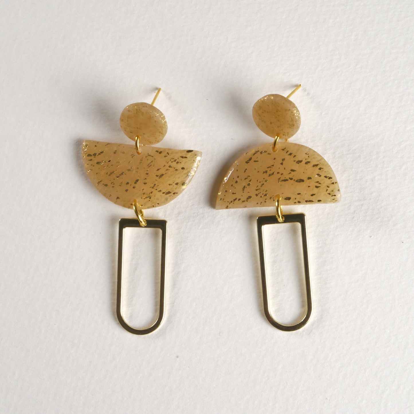 Boucles d'oreilles pendantes géométriques sculptées N°2