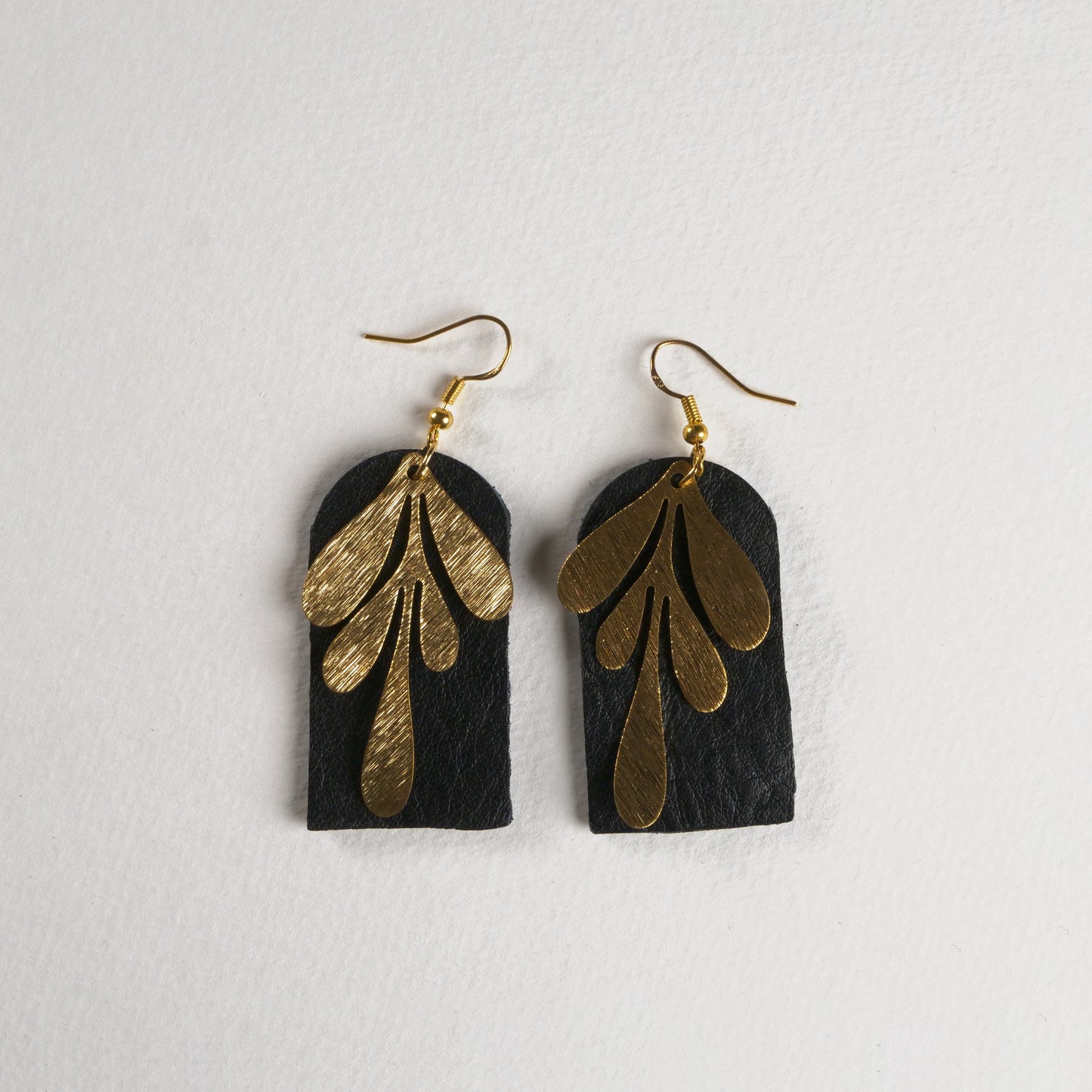 Boucles d'oreilles pendantes, Arche, Noir  