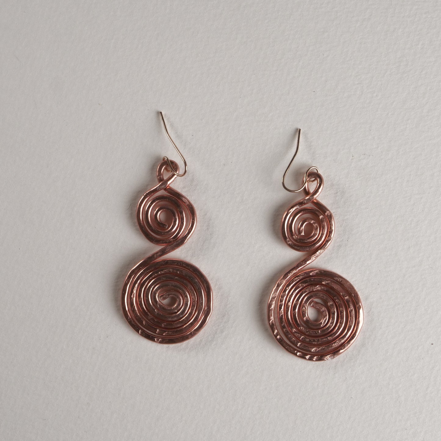 Boucles d'oreilles pendantes spirales N°2