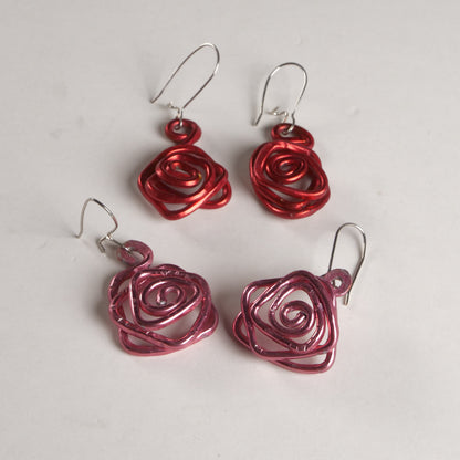 Boucles d'oreilles pendantes, rose enveloppée N°1