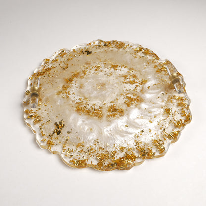 Plateau en résine avec poignées : Transparent avec feuilles d'or