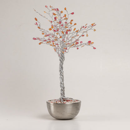Arbre minimaliste en fil de fer argenté à fleurs
