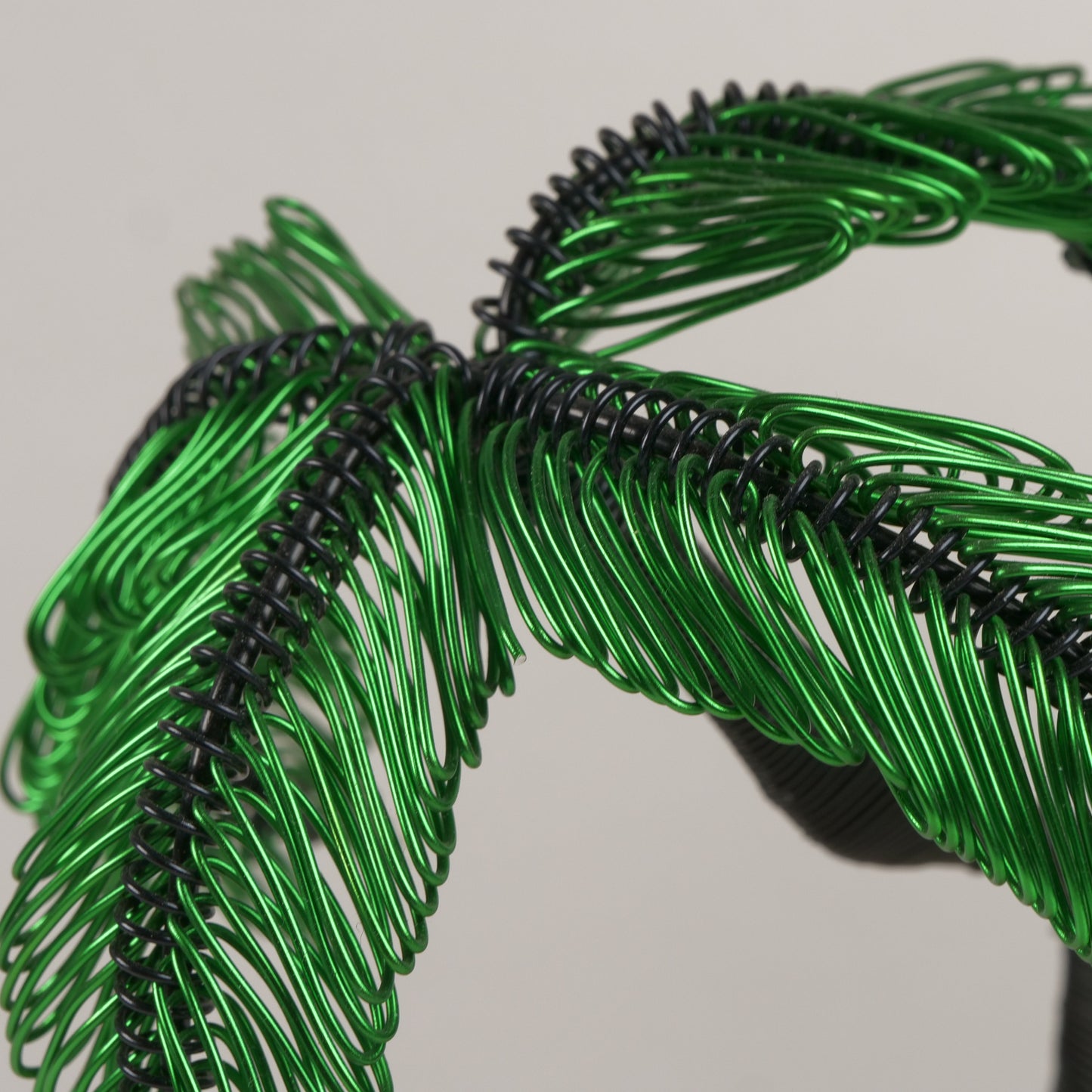 Art en fil de fer de palmiers de l'île d'Émeraude