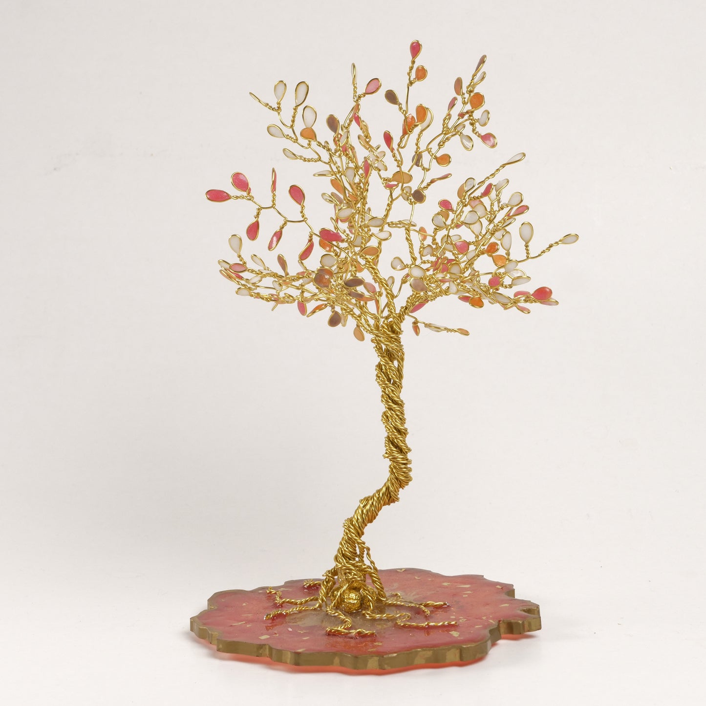 Arbre en fil de fer doré