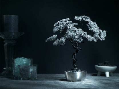 Sculpture d'arbre en fil de cristal