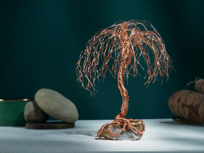 Sculpture d'arbre en cuivre