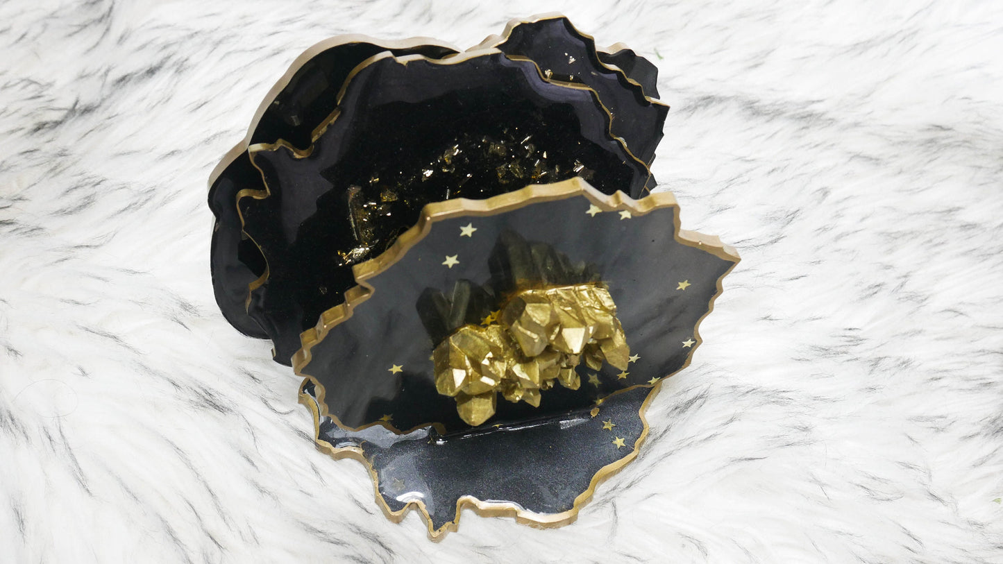 Support de dessous de verre en résine noire avec accents en cristal doré