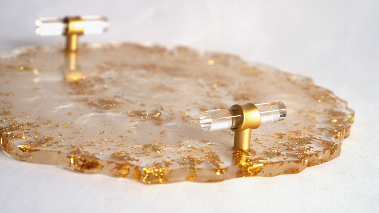 Plateau en résine avec poignées : Transparent avec feuilles d'or