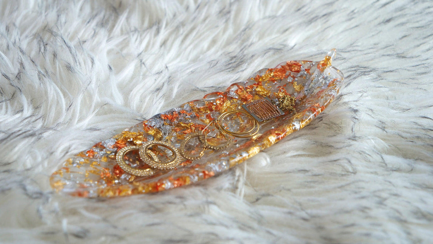 Bol décoratif en résine à plumes